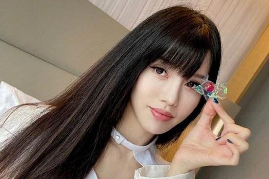 Mỹ nhân cặp kè Vương Lực Hoành, 'cắm sừng' con trai tỷ phú