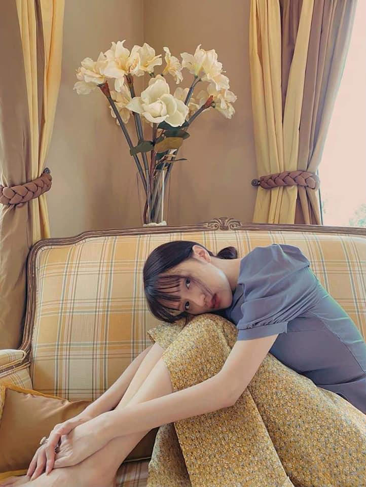 Hoa hậu Hương Giang viết thư xin lỗi trước khi vào tuổi 30-4