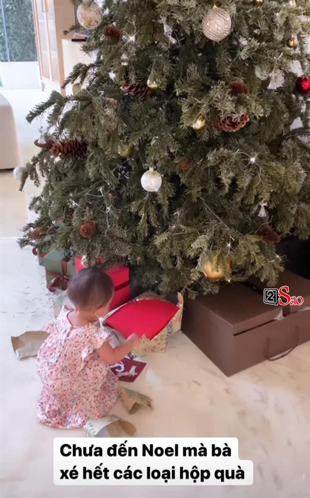 Con gái Hồ Ngọc Hà ngày bận đủ việc, cưng xỉu từng phút giây-5