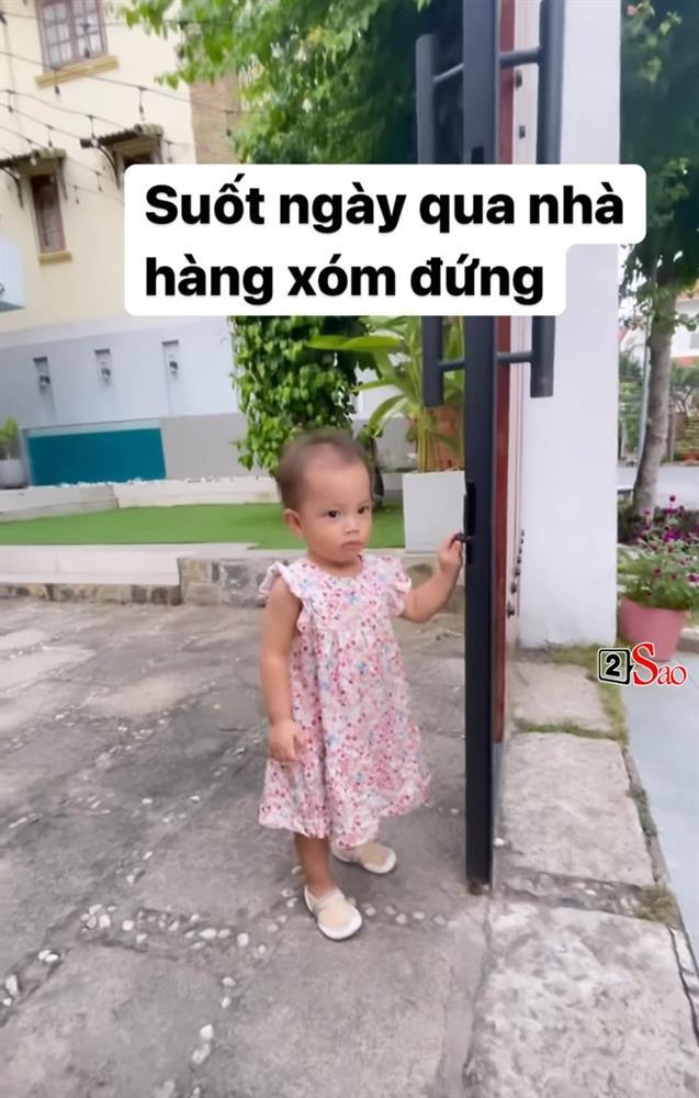 Con gái Hồ Ngọc Hà ngày bận đủ việc, cưng xỉu từng phút giây-6