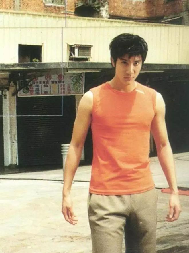 Vương Lực Hoành: Bộ mặt thật của thiên vương dâm dục-2