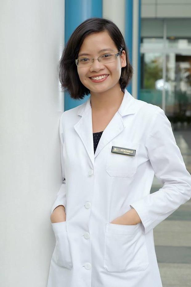 Cô bé đeo bờm hồng xuất hiện sách Tiếng Việt 18 năm trước giờ ra sao?-2