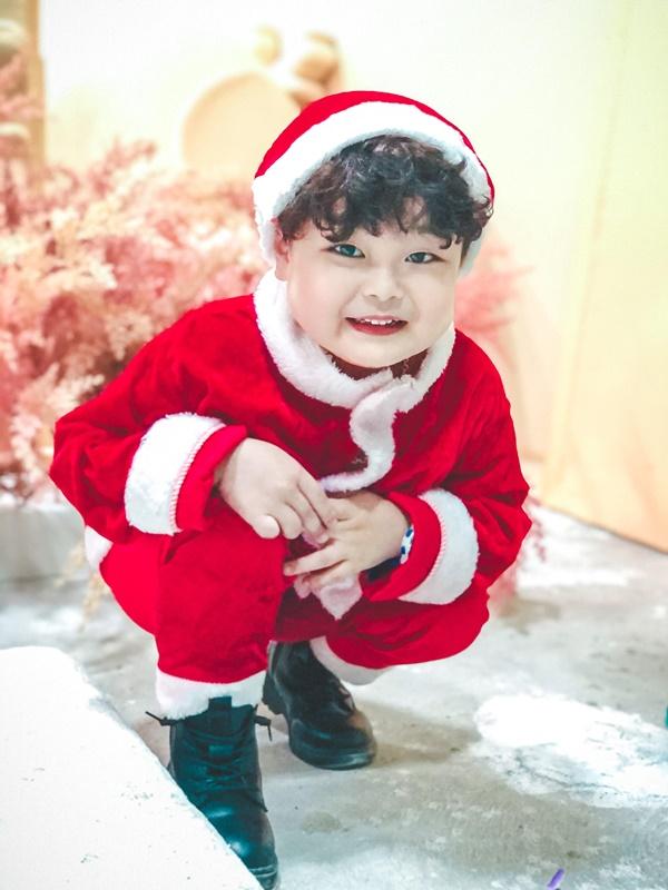 Con trai của Lan Phương và Hồng Đăng trong Thương Ngày Nắng Về là ai?-12