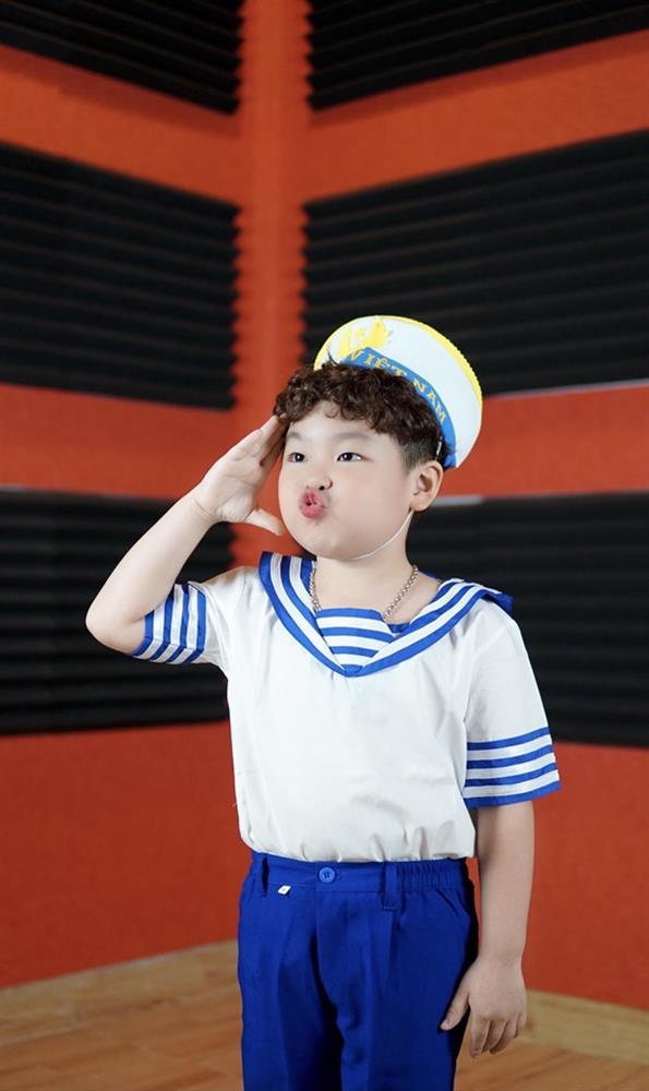 Con trai của Lan Phương và Hồng Đăng trong Thương Ngày Nắng Về là ai?-14