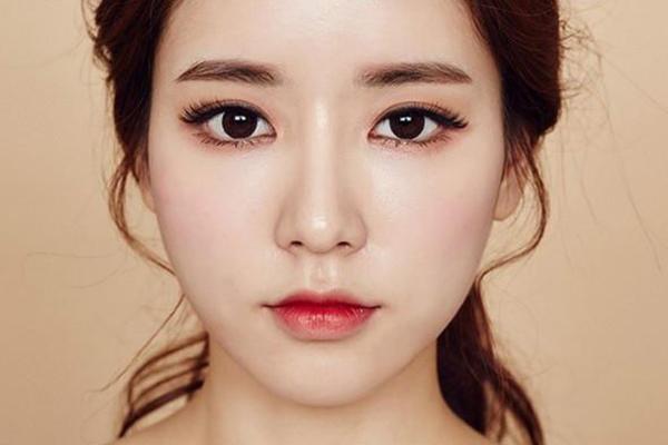 Phụ nữ sở hữu 5 tướng miệng buồn: Cả đời lo nghĩ, tủi nhiều hơn vui-3