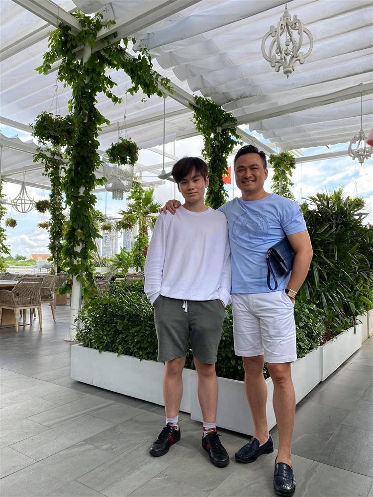 Dàn quý tử Vbiz trổ giò dài sọc, thành nam thần tuổi teen-5