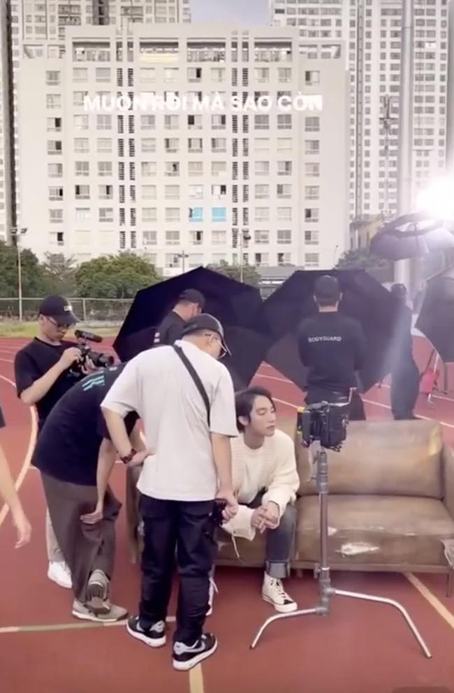 2 khoảnh khắc bố đời, mẹ thiên hạ của Sơn Tùng - Hương Giang-2