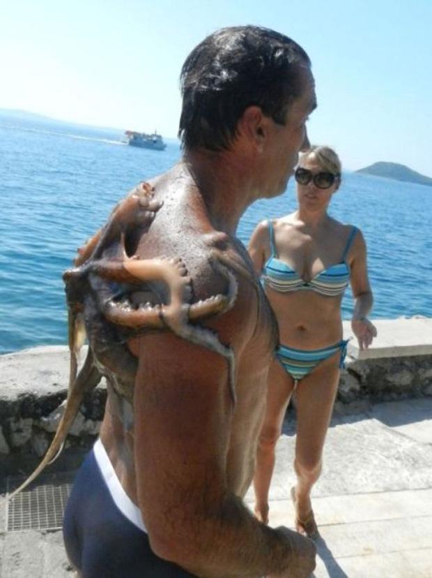 Những du khách xui xẻo nhất hành tinh, đi du lịch mà như hành xác-1