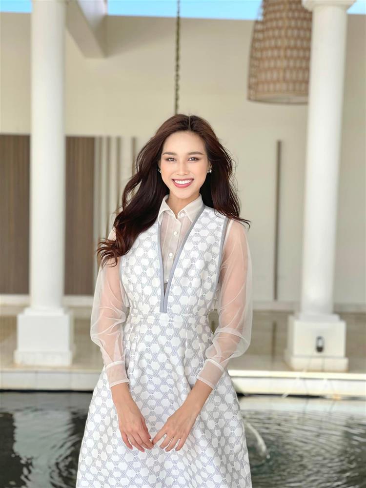 Công bố chung kết Miss World 2021, Đỗ Thị Hà tha hồ ăn chơi-1