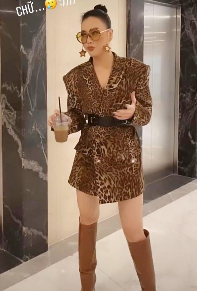 Phương Oanh ăn mặc lồng lộn, lộ khả năng tiếng Anh kém cỏi-3