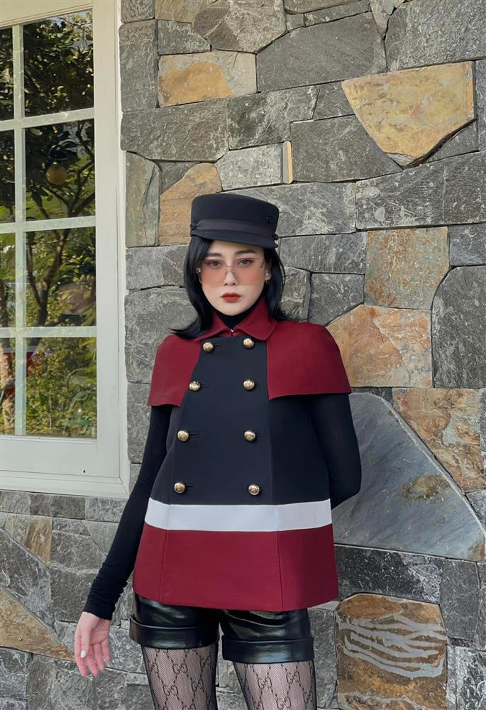 Phương Oanh ăn mặc lồng lộn, lộ khả năng tiếng Anh kém cỏi-7