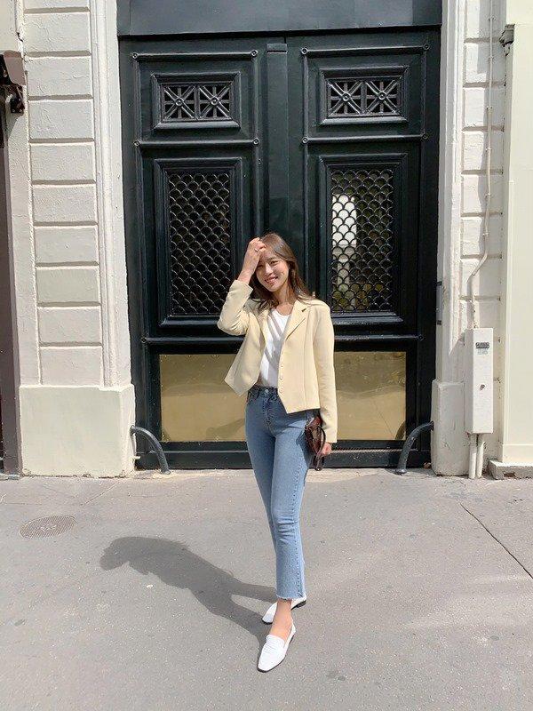 Phối đồ với quần jeans đi ăn cưới đơn giản mà đẹp hút hồn-4