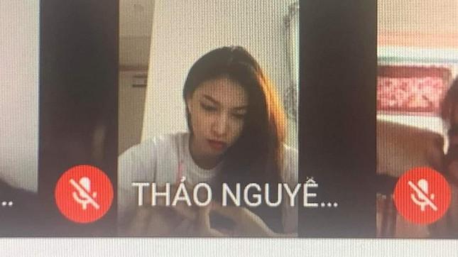 Best tranh thủ: Á hậu Ngọc Thảo vừa chạy show vừa học online-8