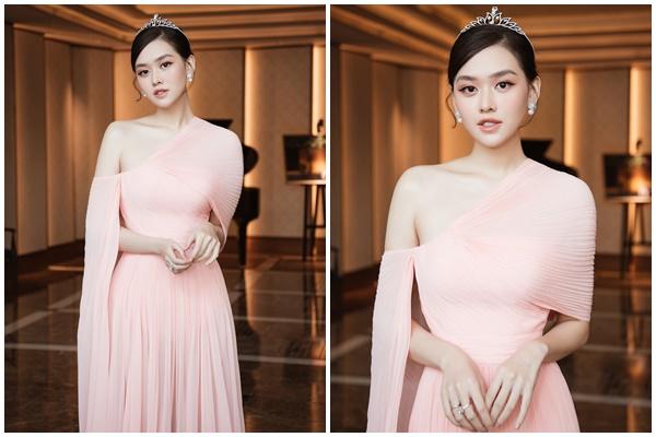 Á hậu Tường San thông báo dương tính Covid-19-4