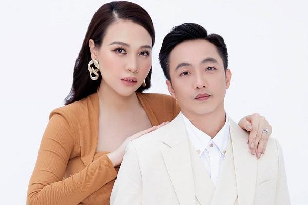 Nhà Cường Đô La đón Noel, cặp giò Subeo nổi bần bật-10