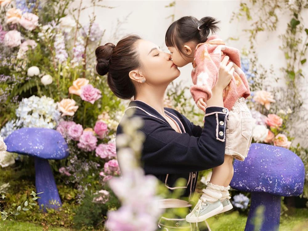 Có một thế lực khiến Đàm Thu Trang không dám ghen tuông-3