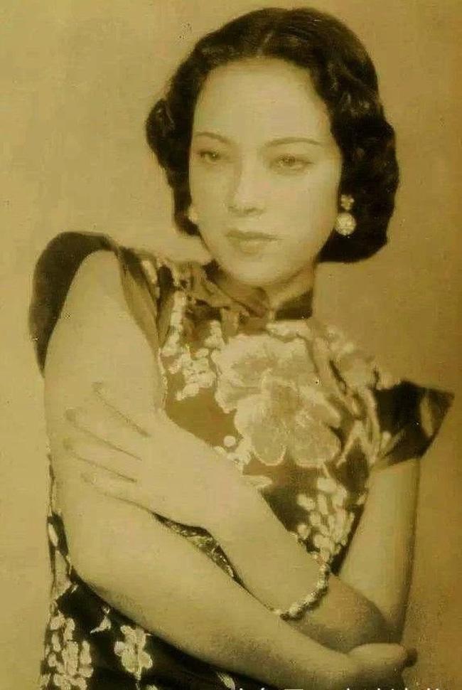 17 tuổi bị ép gả, 28 tuổi mỹ nữ tự vẫn sau khi ngủ với 3.000 đàn ông!-2