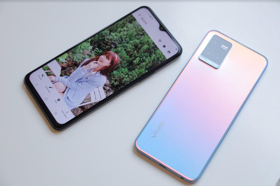 vivo Y33s - ‘cạ cứng’ của gen Z-1