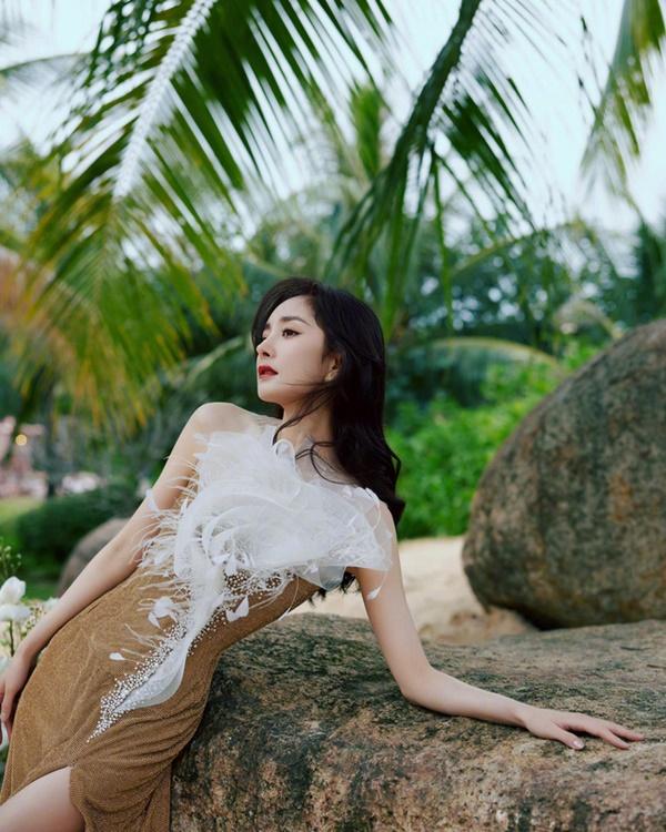 Dương Mịch - Hứa Khải ôm âu yếm thế này bảo sao fan không đẩy thuyền-6