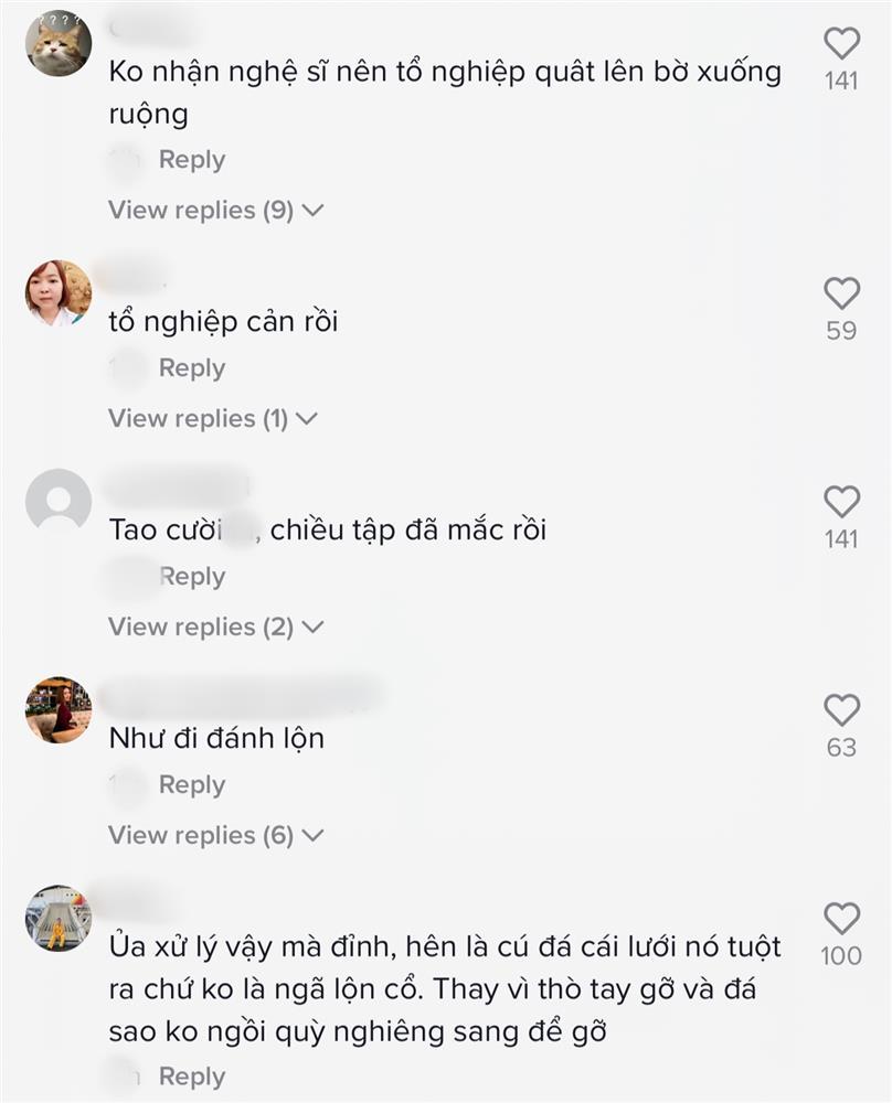 Trang Trần catwalk như gà mắc tóc, netizen chê: Bỏ nghề là đúng-1