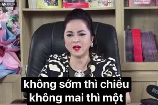 Con dâu lộ diện cùng CEO Phương Hằng, nhan sắc bầu bí gây chú ý-5