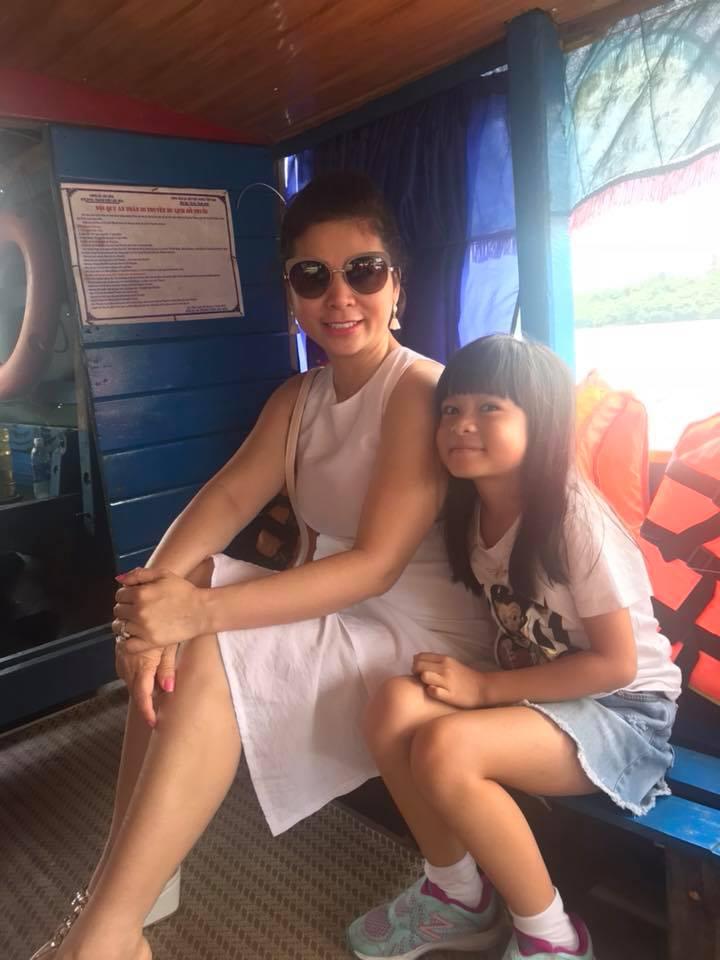 Hé lộ hình ảnh xinh xắn 2 ái nữ nhà Đặng Lê Nguyên Vũ-5