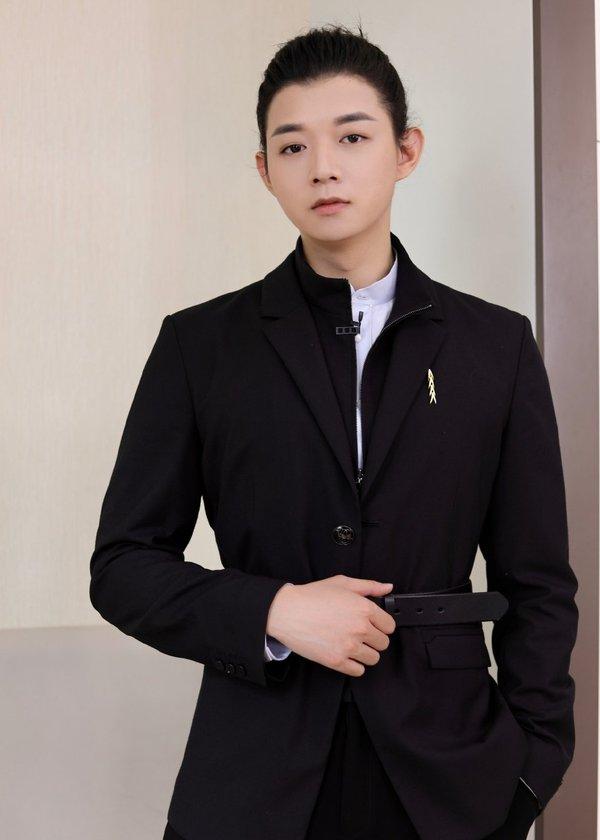 Bạn gái Hoắc Tôn bị bắt giữ vì tống tiền-2