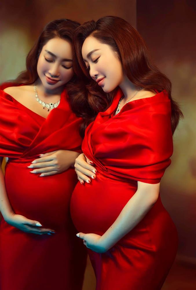 Đố ai chơi lại mẹ chồng Phương Oanh U50 vẫn chụp ảnh Noel nức nở-1