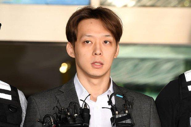 Park Yoochun bị cấm hoạt động nghệ thuật ở Hàn Quốc-4