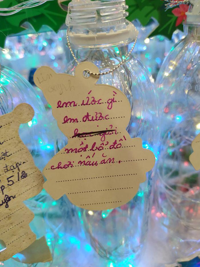 7749 điều ước giời ơi đất hỡi của lũ trẻ khiến ông già Noel chỉ biết khóc-3