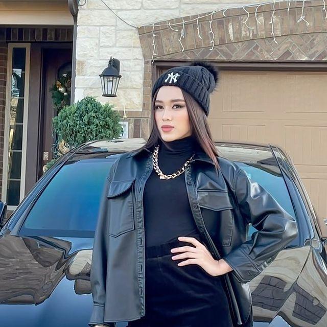 Đỗ Thị Hà lần đầu lộ diện sau thông báo mắc Covid-19-6