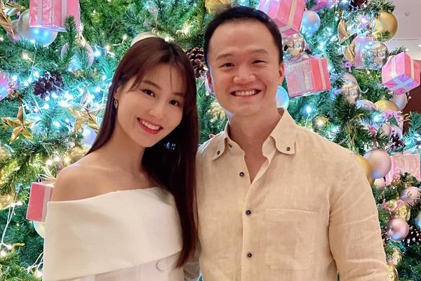 Bạn trai Việt kiều hiếm hoi khoe ảnh tình tứ Diễm My 9X-5