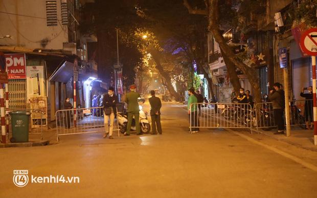 Nhà thờ Lớn đêm Noel: Người có giấy mời, test nhanh Covid-19 vào dự lễ-1