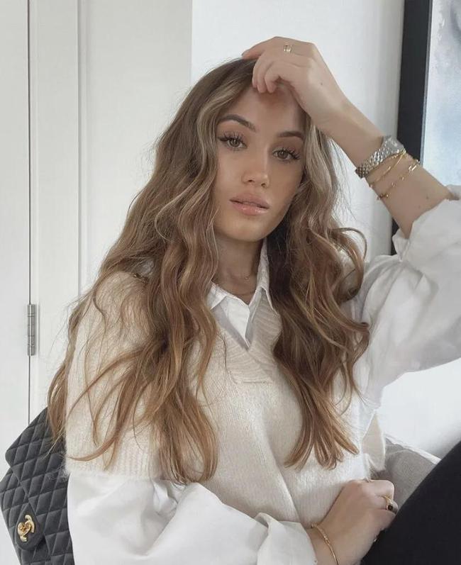 Màu tóc nhuộm bất chấp tuổi tác, cân mọi trang phục-3