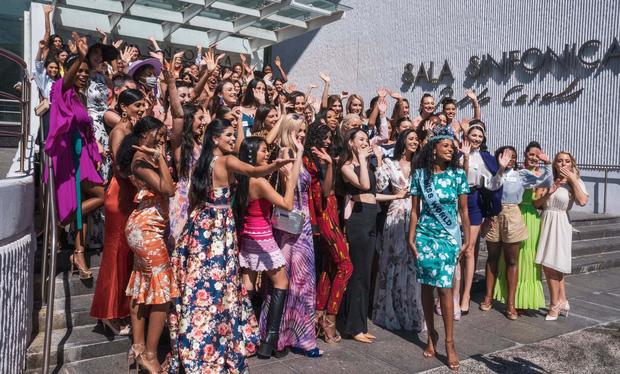 Hoãn chung kết phút chót vì Covid, Miss World tổn thất thế nào?-1