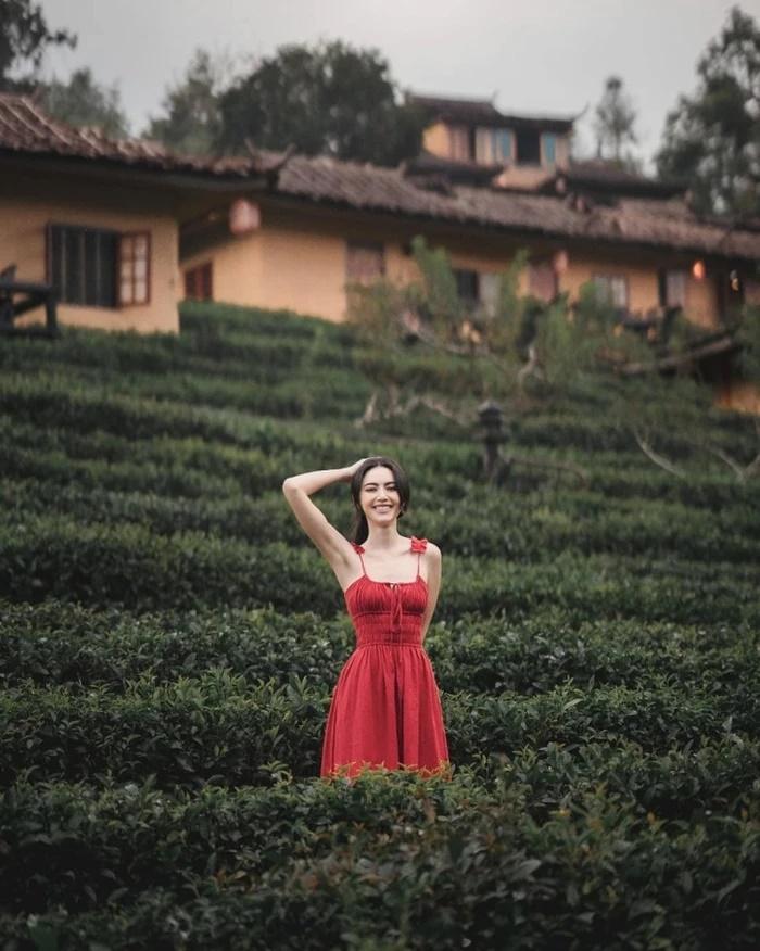 Mai Davika khoe ảnh sống ảo đẹp như cổ tích khi đi du lịch-7