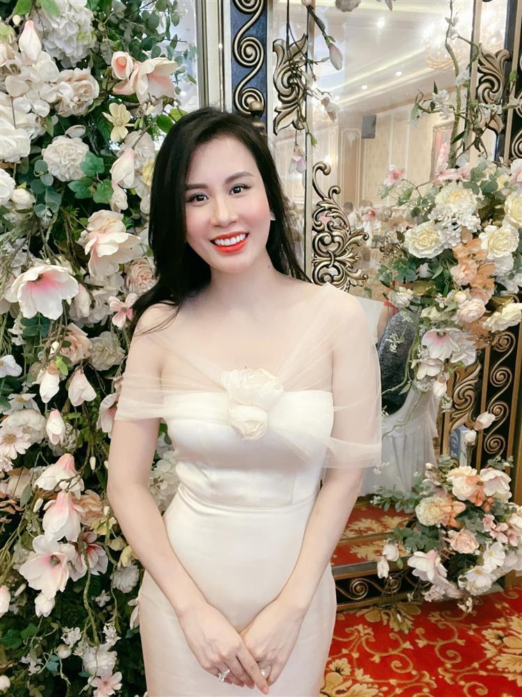 Bà xã Thành Trung mang bầu con thứ 3?-7