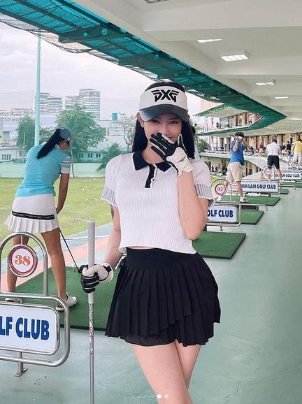 Thúy Vi gia nhập môn golf - Thiều Bảo Trâm khoe chân dài nức nở-4