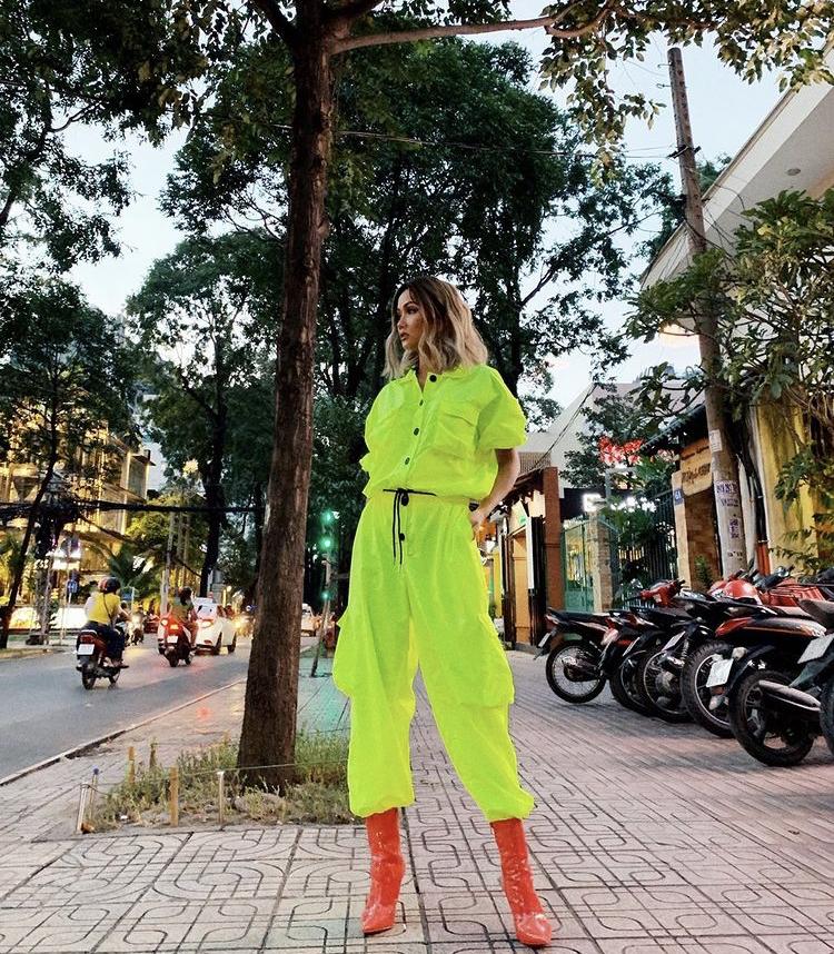 Nàng muốn mix đồ thể thao cool ngầu xuống phố, học ngay H’Hen Niê-6