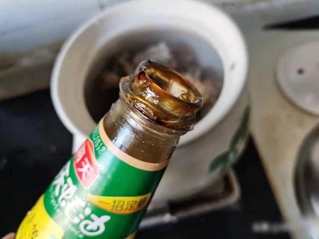 5 thói quen sử dụng dầu hào cực hại cơ thể nhiều người đang mắc-2