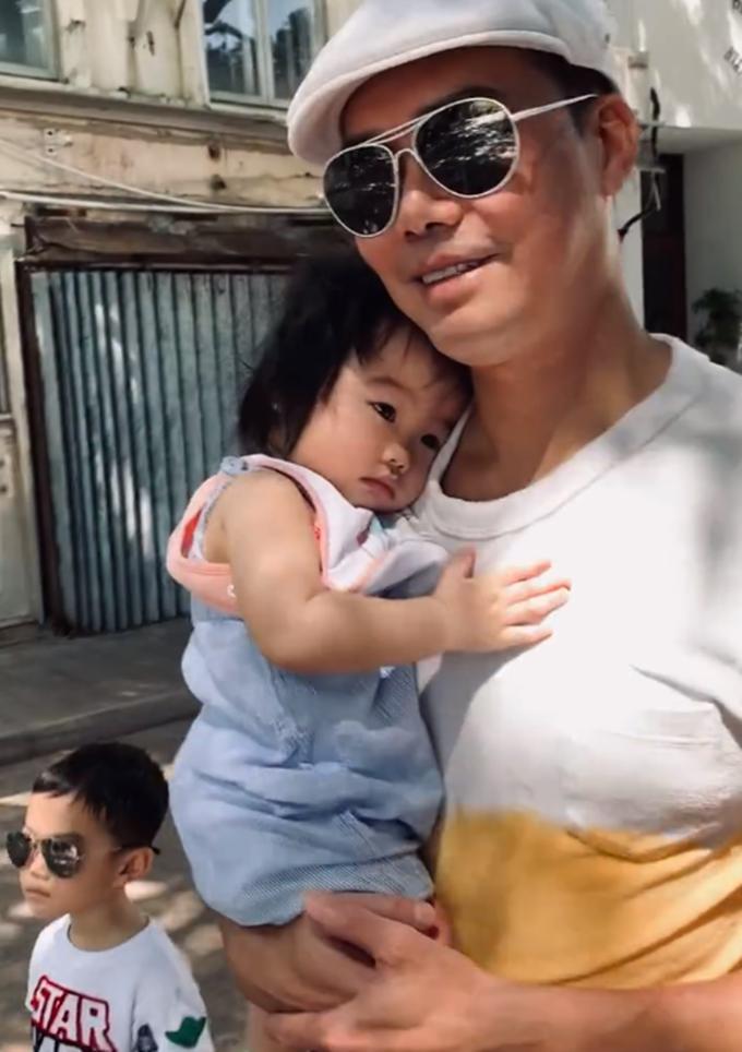 Cuộc sống tài tử TVB Tạ Thiên Hoa ở tuổi 54-6