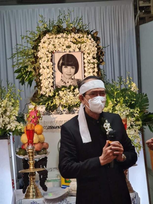 Tang lễ NS Thanh Kim Huệ ngày cuối: NS Thanh Điền gắng gượng chu toàn hậu sự-3