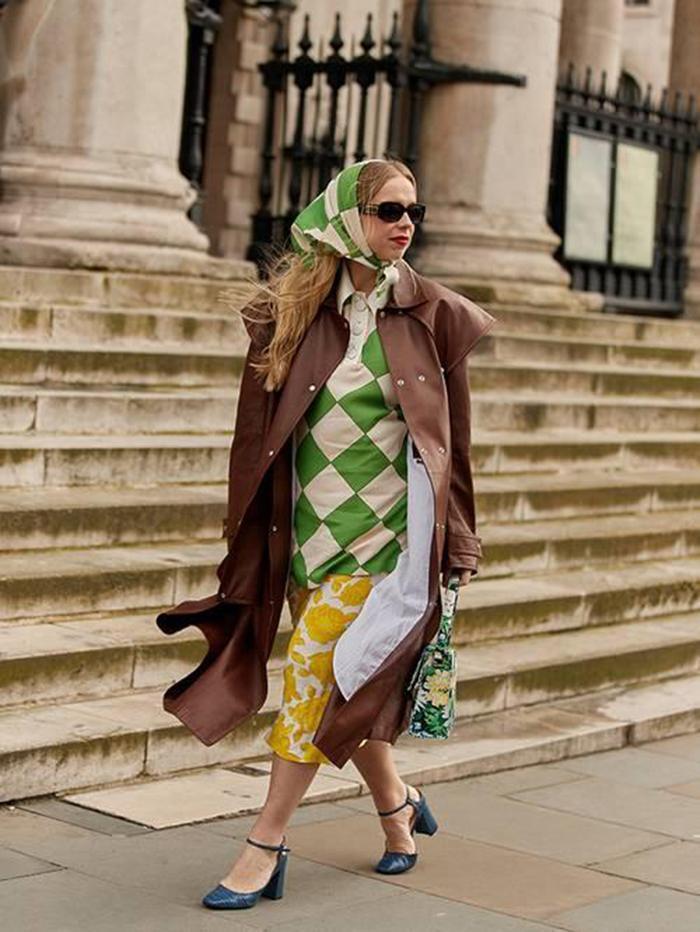 Tín đồ thời trang Gen Z mê đắm style bà ngoại-6