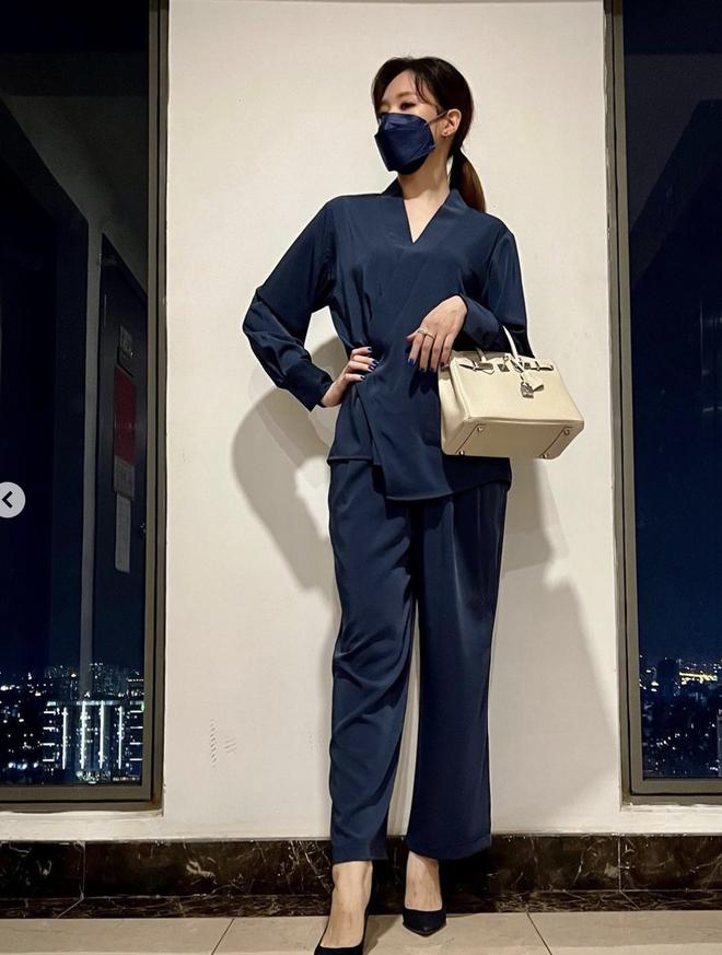 Nhìn kho quà tiền tỷ của Hari Won mới thấy Trấn Thành chiều vợ cỡ nào-1