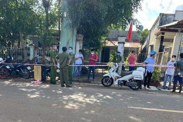 Chủ tịch huyện ở Thanh Hóa chỉ đạo mở khóa cổng nhà người cách ly-4