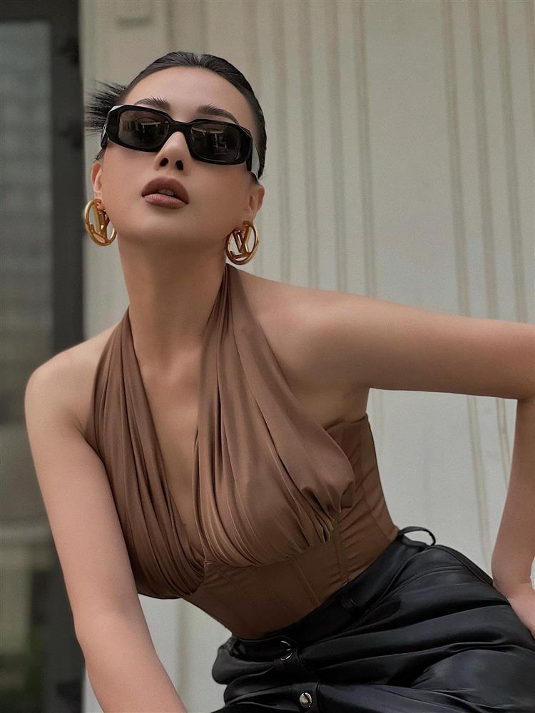 Phương Oanh thử style môi thâm: khi cá tính, khi như thẩm mỹ hỏng-1