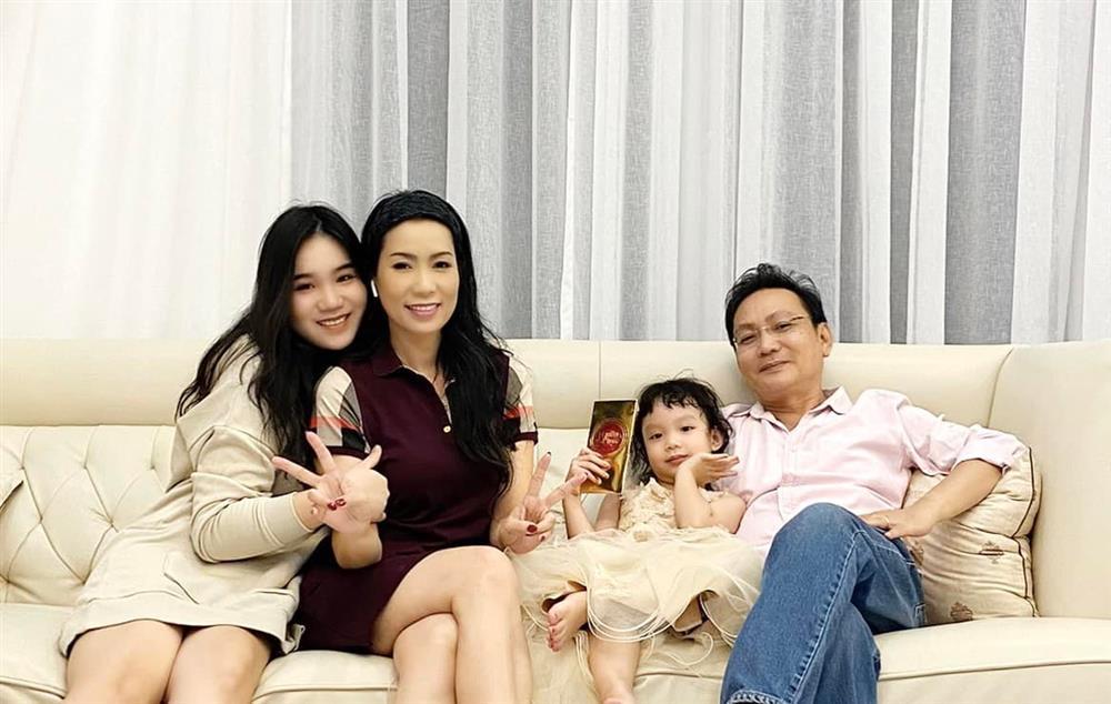 Trịnh Kim Chi mừng sinh nhật chồng giữa tâm bão Thương Tín-5