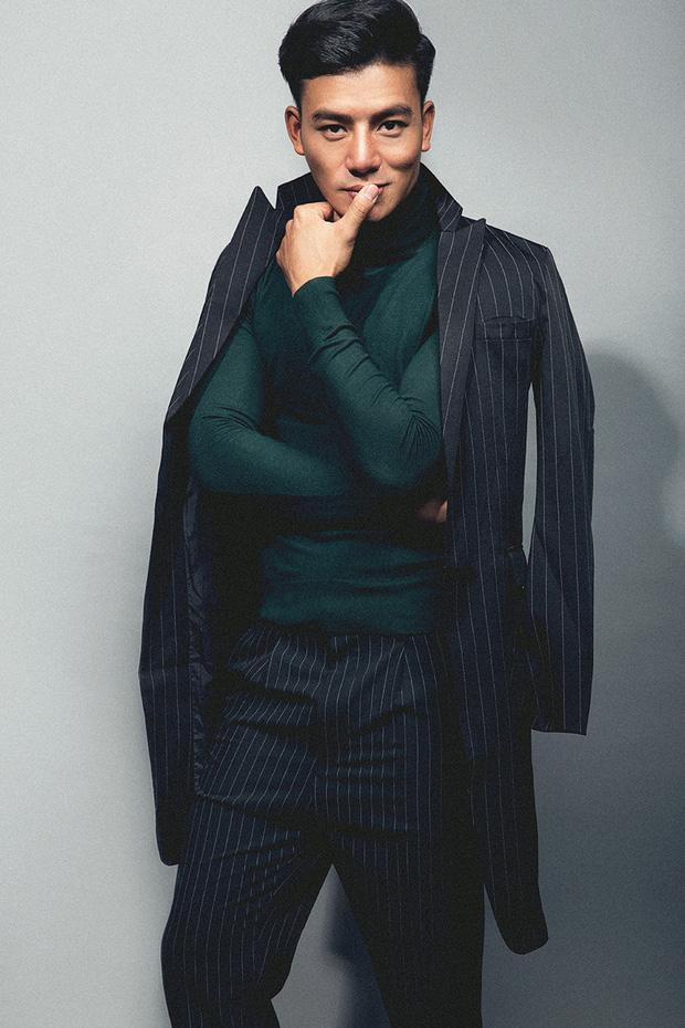 Hiếu Nguyễn hiếm hoi khoe bạn gái, lựa đúng ngày đặc biệt-3