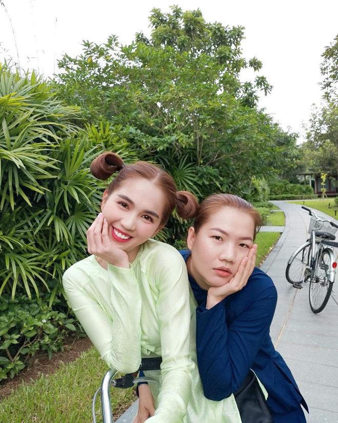 Ngọc Trinh bị người giúp việc liên tục soi vào vòng 3 phản cảm-1