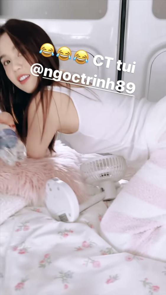 Ngọc Trinh bị người giúp việc liên tục soi vào vòng 3 phản cảm-4